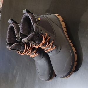 Bogs Men's US 9